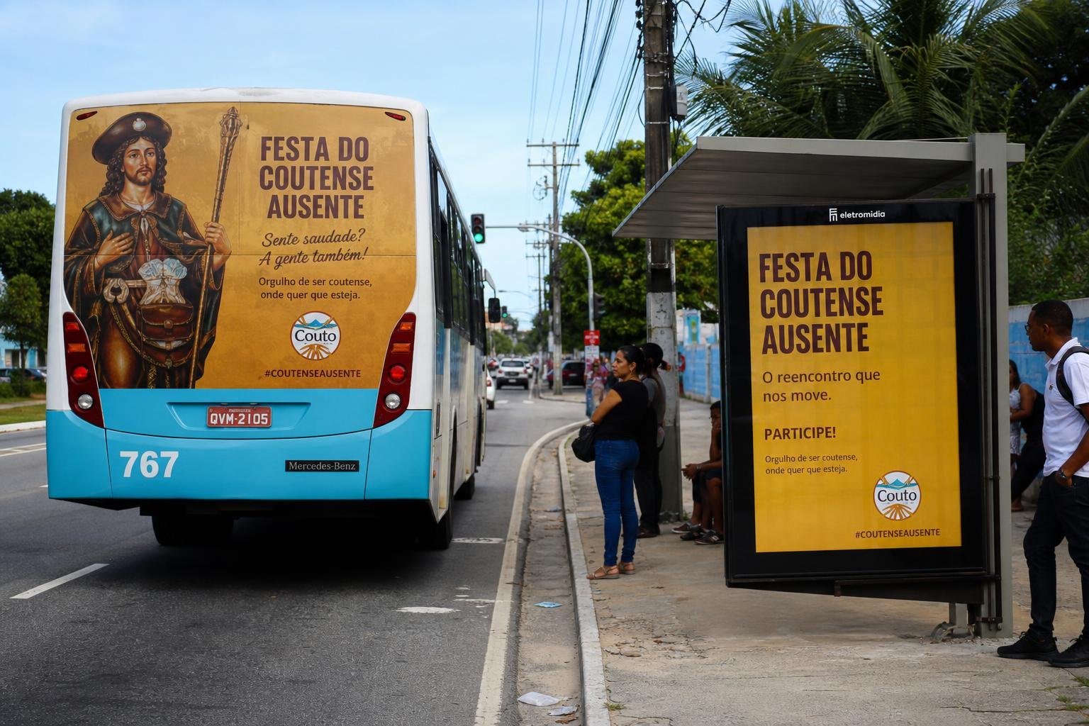 APROVEITANDO A FESTA DO COUTENSE AUSENTE COM CAMPANHAS LOCAIS DE FRONTLIGHT E BUSDOOR