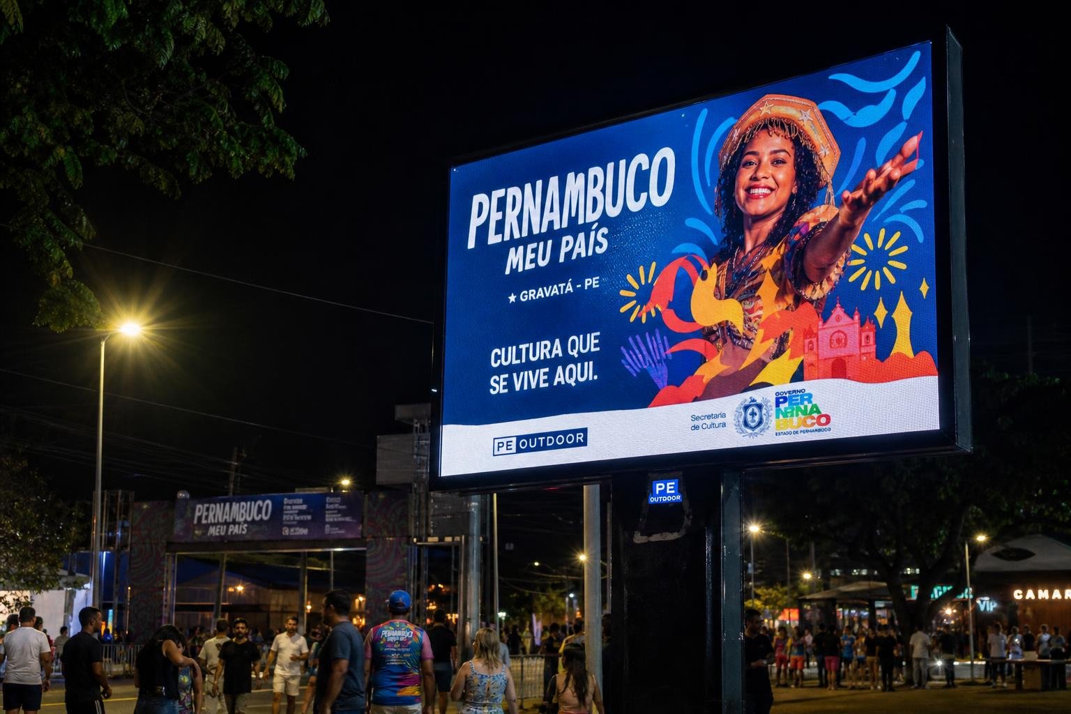 COMO A PE OUTDOOR IMPULSIONA CAMPANHAS COM PAINÉIS DOOH DURANTE O FESTIVAL PERNAMBUCO MEU PAÍS EM GRAVATÁ