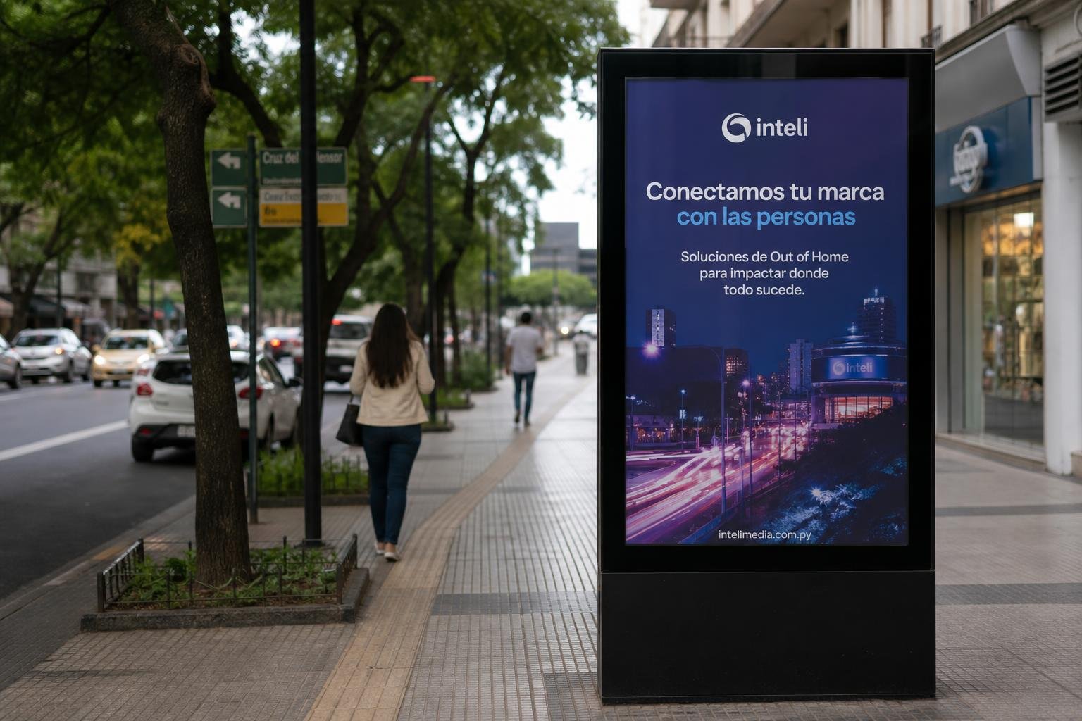 CONQUISTA EL TRÁFICO PEATONAL: MUPIS DE INTELI PY EN GRAN ASUNCIÓN
