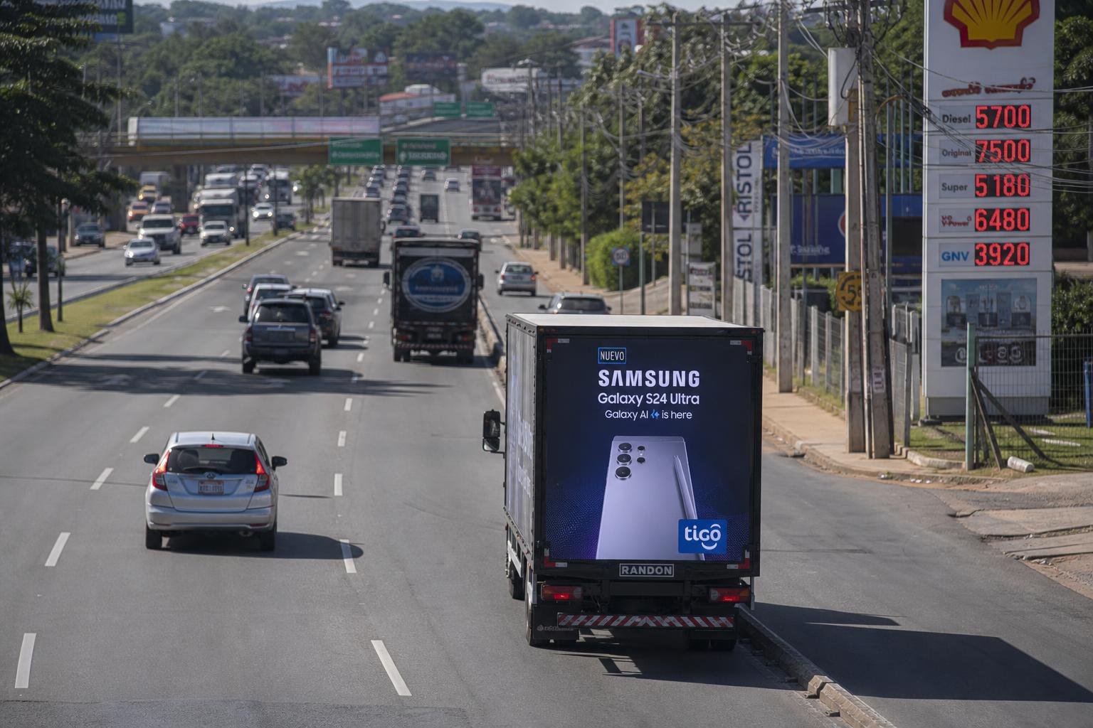 INTELI PY Y SU INFLUENCIA EN LOS MEDALLONES DE CAMIÓN PARA LA PUBLICIDAD LOCAL