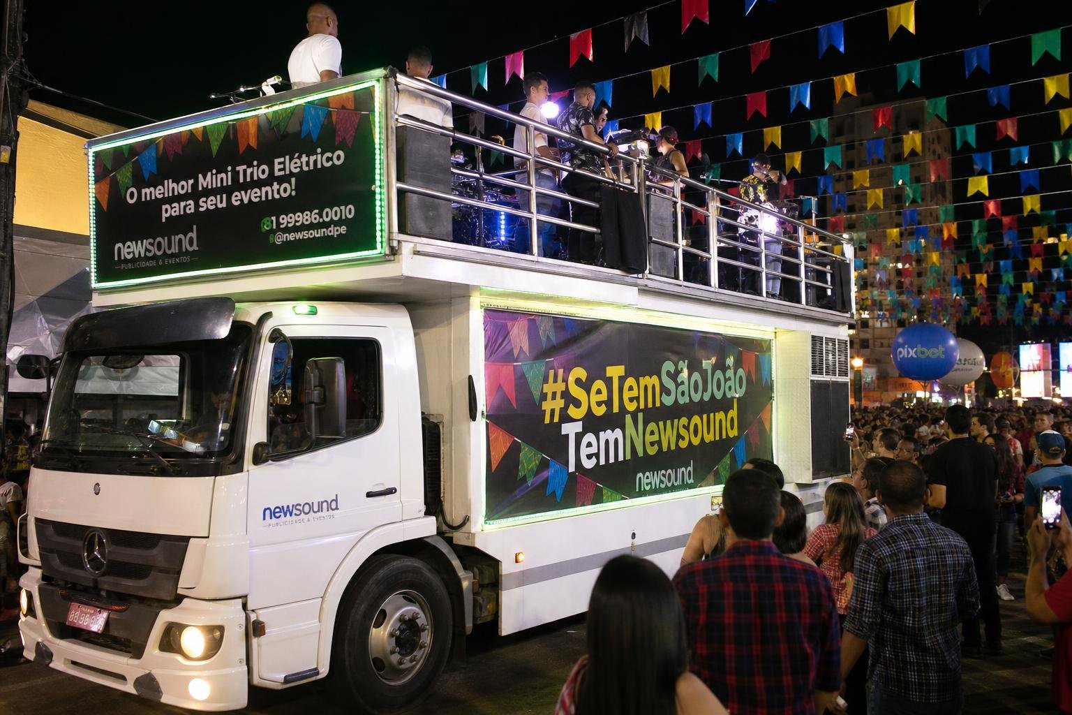 MINI TRIO ELÉTRICO PARA EVENTOS REGIONAIS JUNINOS EM CAMPINA GRANDE E CARUARU