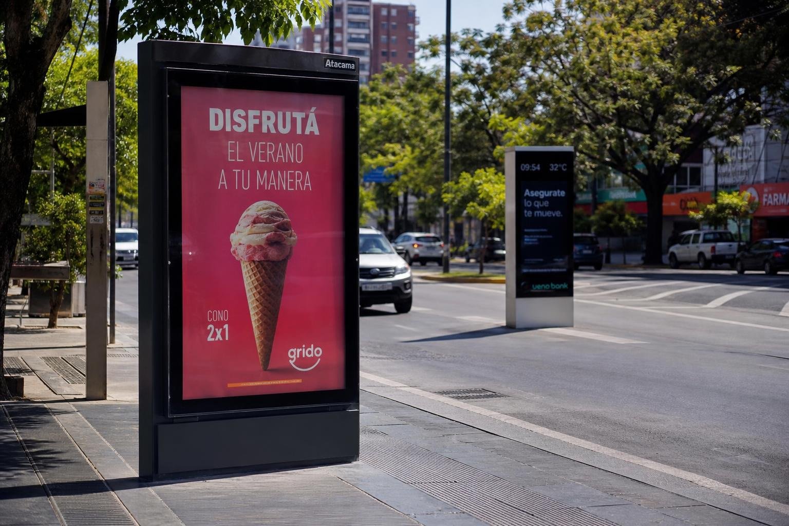 MUCHOS OJOS EN JULIO: MUPIS E INTELI PY PARA IMPACTO URBANO EN ASUNCIÓN