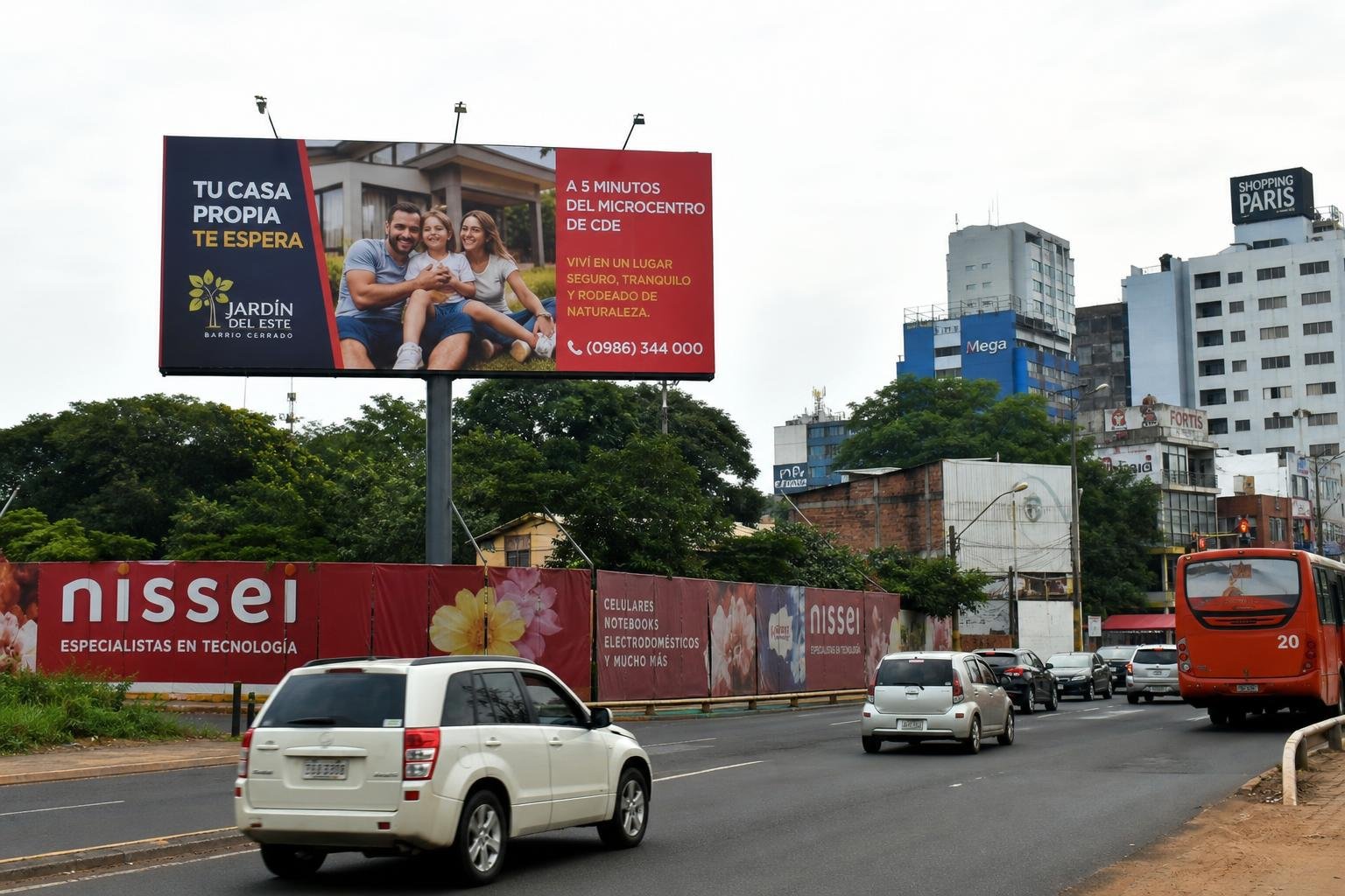 SELECCIONA EL FORMATO ADECUADO: VALLAS FIJAS Y MUROS EN CIUDAD DEL ESTE