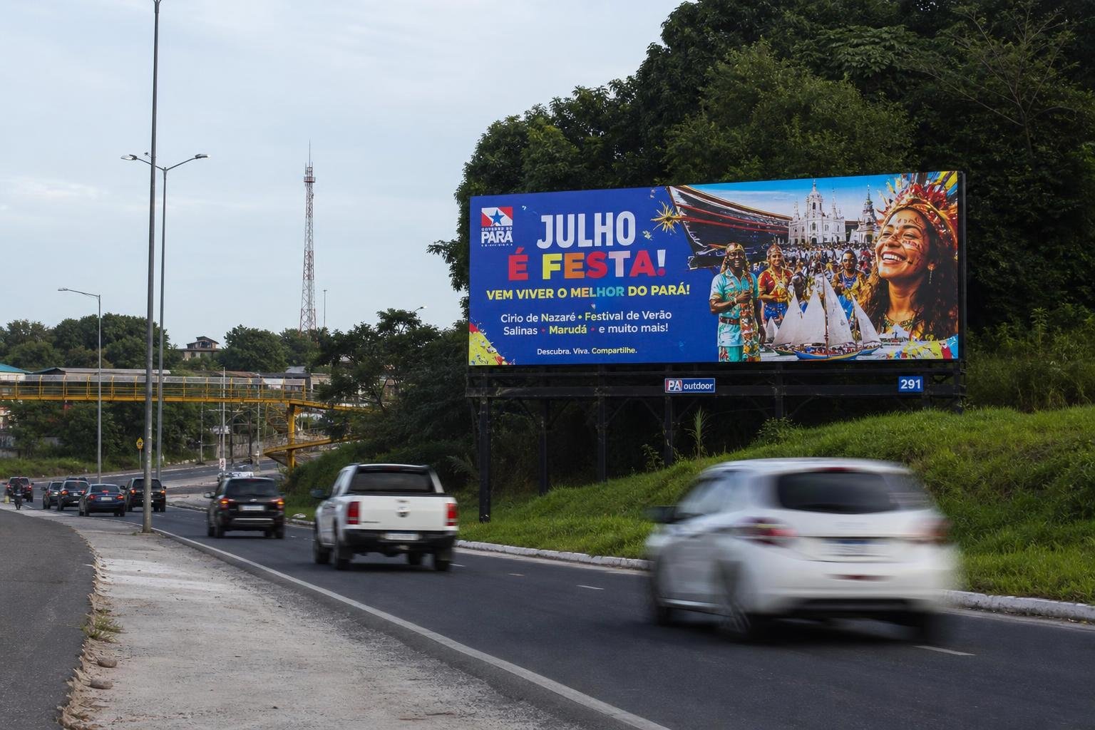 TURISMO LOCAL E MÍDIA OOH: COMO A PA OUTDOOR IMPULSIONA VISITANTES PARA EVENTOS DE JULHO NO PARÁ E AMAPÁ
