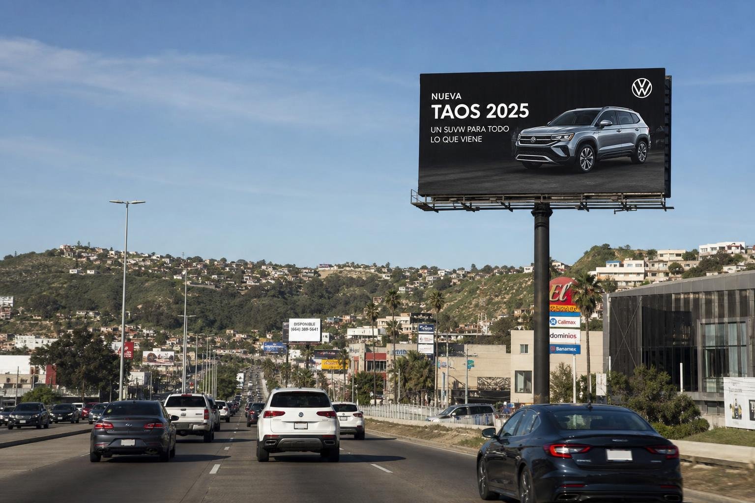 Unipolares en carreteras de Tijuana para cobertura máxima y visibilidad constante